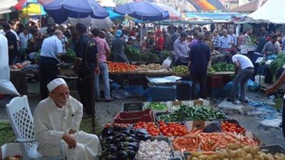 «المجلس الأعلى للأسعار».. آخر «التقاليع» لمواجهة جشع التجار.. ضبط الأسواق أبرز المهام.. «ضد الغلاء»: نجاحه مشروط بضم خبراء.. «حماية المستهلك»: مضيعة للوقت.. وأس