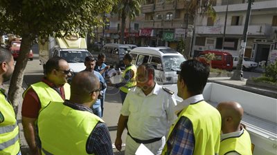 بالصور.. رابطة أبناء العجمي تبدأ المرحلة الثانية لحملة النظافة