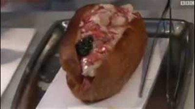 بالفيديو.. أغلى سندوتش في العالم «مرصع بالذهب»