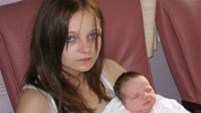 نساء بلغاريا أصغر الأمهات في الاتحاد الأوروبي