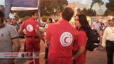 بالصور... وصول وفد الهلال الأحمر إلى الاتحادية