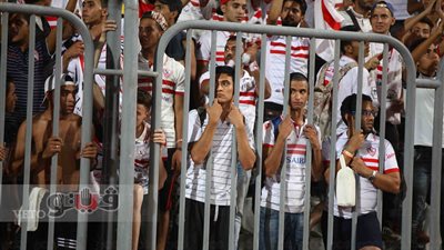 بالصور.. قلق وترقب بين جماهير الزمالك في الدقائق الأخيرة لنهائي أفريقيا