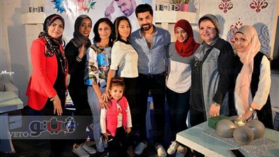 بالصور.. محبو «محمد عباس» يحتفلون بمرور عام على انطلاقته