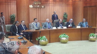 مميش: تطوير ميناء غرب بورسعيد بتكلفة 3 مليارات جنيه