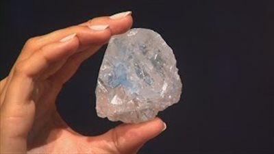 بالفيديو.. مزاد لبيع أضخم ماسة في العالم