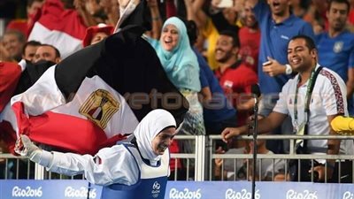 بالفيديو..«ما يجيبها إلا بناتها»..لاعبات مصر يتألقن في الأولمبياد..هداية ملاك تفوز ببرونزية التايكوندو..سارة سمير تسعد المصريين بالمركز الثالث في الأثقال.. وحملة إلكترونية احتفالا بهن في 