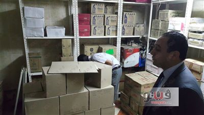 الرقابة الإدارية بالسويس تكشف التلاعب في أغذية المجمعات الاستهلاكية