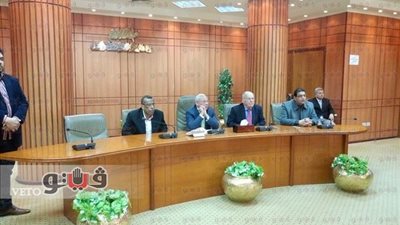 بالصور.. محافظ بورسعيد يبحث مع جمعية «ديليسبس» إحياء التراث