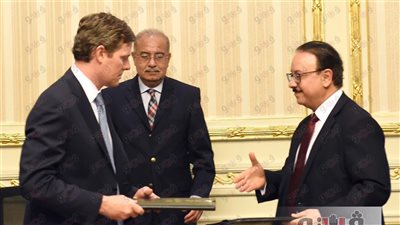 رئيس الوزراء يشيد بالتعاون بين الحكومة وشركة فيزا العالمية