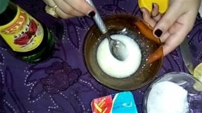 بالفيديو.. وصفة رائعة لتفتيح وترطيب البشرة طوال الصيف