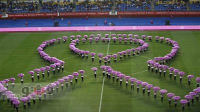 بالفيديو.. «الألعاب النارية» قبل مباراة مصر والكاميرون