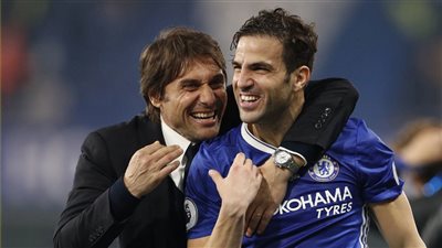 فابريجاس: برشلونة الأقرب للفوز بالدوري الإسباني