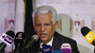 السفير الفلسطيني يستقبل أدباء بلاده المشاركين بمعرض الكتاب