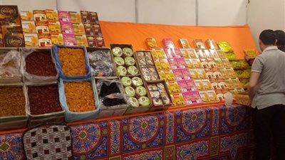 بالصور.. التجهيزات النهائية لمعرض «أهلا رمضان» بالغربية