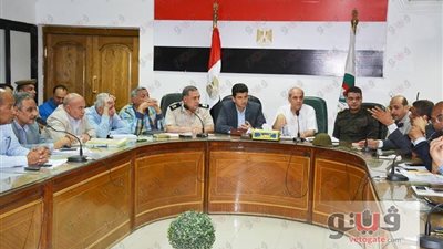 بالصور.. اجتماع طارئ في سوهاج لوضع جدول زمني لإزالة التعديات