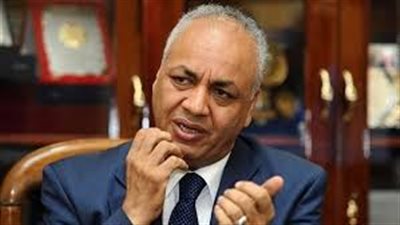 مصطفى بكري يتهم وزير التموين بإهدار أكثر من 7 مليارات جنيه