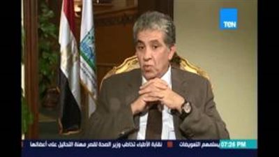 بالفيديو.. وزير البيئة: عقود شركات النظافة مليئة بالفساد