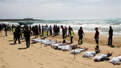 غرق 62 لاجئًا أفريقيًا قبالة سواحل اليمن