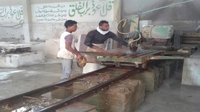 أصحاب الورش بالمنطقة الصناعية في العريش يطالبون بإعفائهم من الضرائب