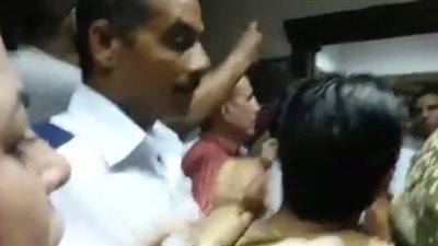 العاملون بالآثار ينظمون وقفة احتجاجية للمطالبة بصرف علاوة الحد الأدنى