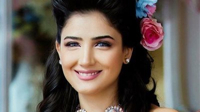 مي عمر تنفي المشاركة في فيلم تامر حسني الجديد