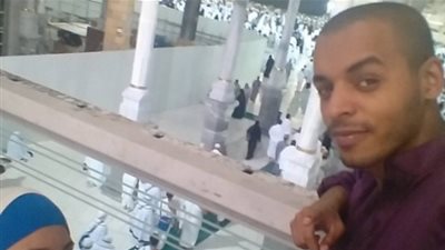 سيلفي «أوكا ومي كساب» في العمرة بعد براءة التهرب من الخدمة العسكرية