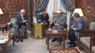 بالفيديو.. سفير اليونان يشيد بدور الأزهر في نشر ثقافة الحوار والتسامح