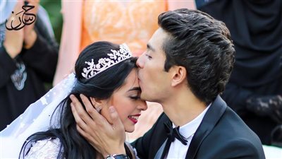 محمد محسن يحتفل بمرور سنة على زواجه من هبة مجدي