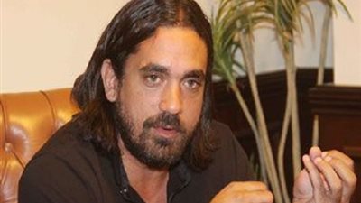 أمير كرارة يوجه نصائحه للشباب راغبي الهجرة في «الطبال»