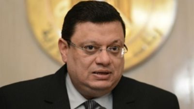 رحلة ياسر علي من الرئاسة لنيابة أمن الدولة.. بداية الظهور كممثل لحزب الحرية والعدالة.. مرسي يختاره للتحدث باسم الرئاسة.. السجن عاما للتستر على قنديل.. وحيازة منشورات تحريضية تعيده للقفص