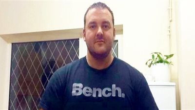 وفاة لاعب كمال أجسام بعد إصابته بجرح تحول إلى مرض أكل اللحم