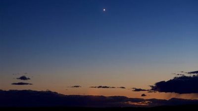 سطوع كوكب الزهرة بسماء الوطن العربي