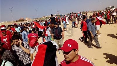 الأمن يمنع الألعاب النارية والآلات الحادة ببرج العرب