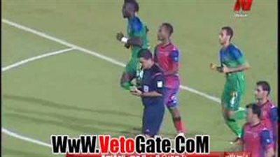 بالفيديو.. عمر نجدي يحرز الهدف الأول للمقاصة في بتروجيت