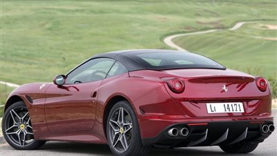 جمارك السيارة «فيرارى كاليفورنيا» الواردة من السعودية