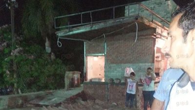 انهيار مبنى بنادي الشمس