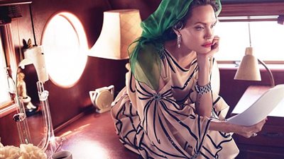 أنجلينا جولي تتصدر غلاف مجلة «Vanity Fair» وتتحدث عن طلاقها