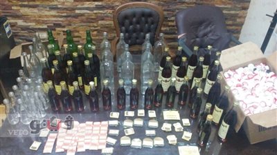 ضبط مدير مصنع بدون ترخيص لإنتاج خمور فاسدة في القاهرة