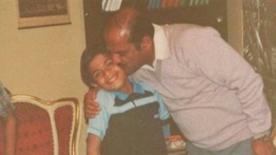 أمير طعيمة يودع والده بكلمات مؤثرة من أغنية شيرين