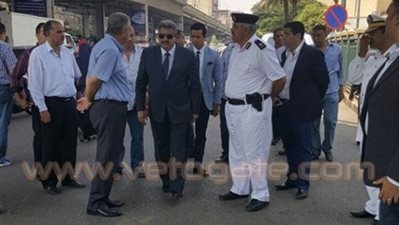 إيقاف 3 أمناء شرطة عن العمل لتقاضيهم رشاوى بالجيزة