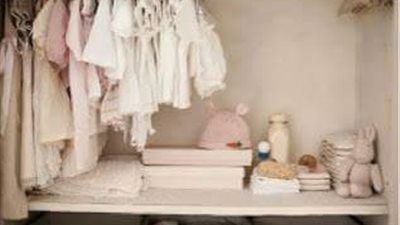 بالصور.. أفكار مبتكرة لترتيب أغراض طفلك