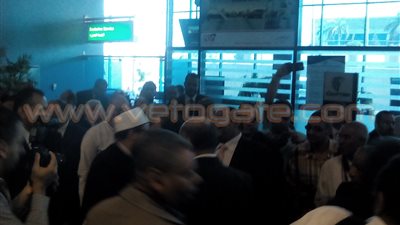 وزير الأوقاف يصل مطار القاهرة لتوديع حجاج القرعة