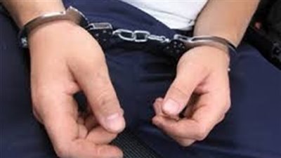 ضبط شخص بحوزته 3 طبنجات و250 طلقة في الإسكندرية