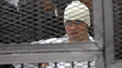 بلاغ يطالب بمحاكمة أحمد ماهر بتهمة الخيانة العظمى