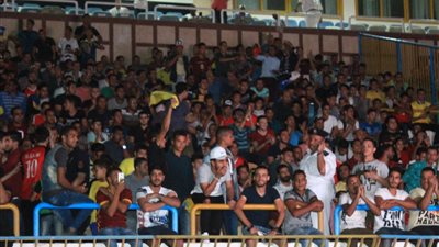 بالصور.. مدير أمن الإسماعيلية يتفقد محيط الاستاد وإجراءت دخول الجماهير