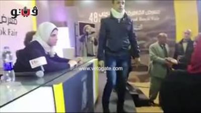 بالفيديو.. «خناقة» في معرض الكتاب بسبب جمال عبد الناصر