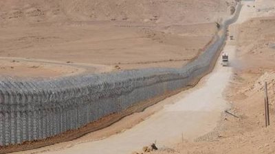 نتنياهو: الجدار العازل بين مصر وإسرائيل ردع «داعش»