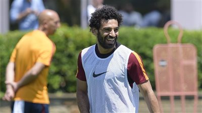 بالصور.. محمد صلاح يظهر في تدريبات روما استعدادا لكييفو