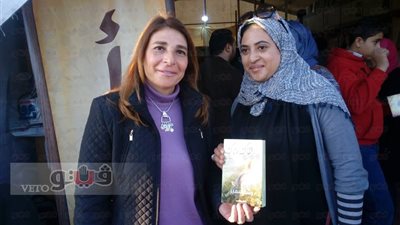 بالصور.. رشا سمير توقع رواية «سألقاك هناك» في معرض الكتاب
