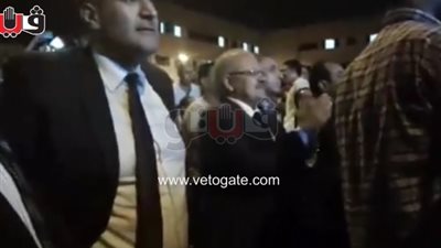 بالفيديو..رئيس جامعة القاهرة يحتفل بفور منتخب مصر على الكونغو